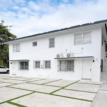 Fully Equipped Apartments With Parking Near Cocowalk Miami Zewnętrze zdjęcie