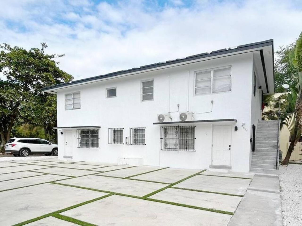 Fully Equipped Apartments With Parking Near Cocowalk Miami Zewnętrze zdjęcie