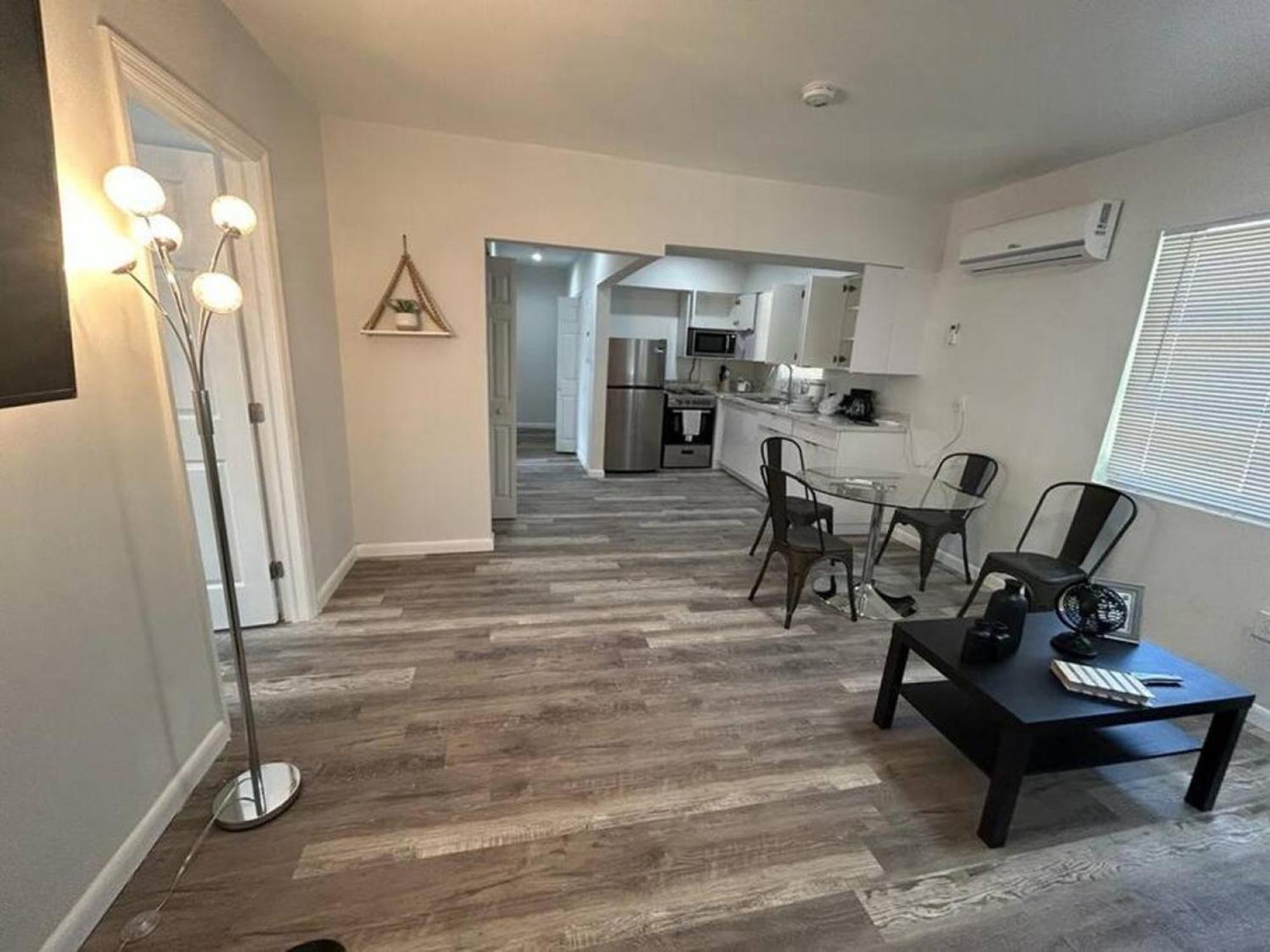 Fully Equipped Apartments With Parking Near Cocowalk Miami Zewnętrze zdjęcie