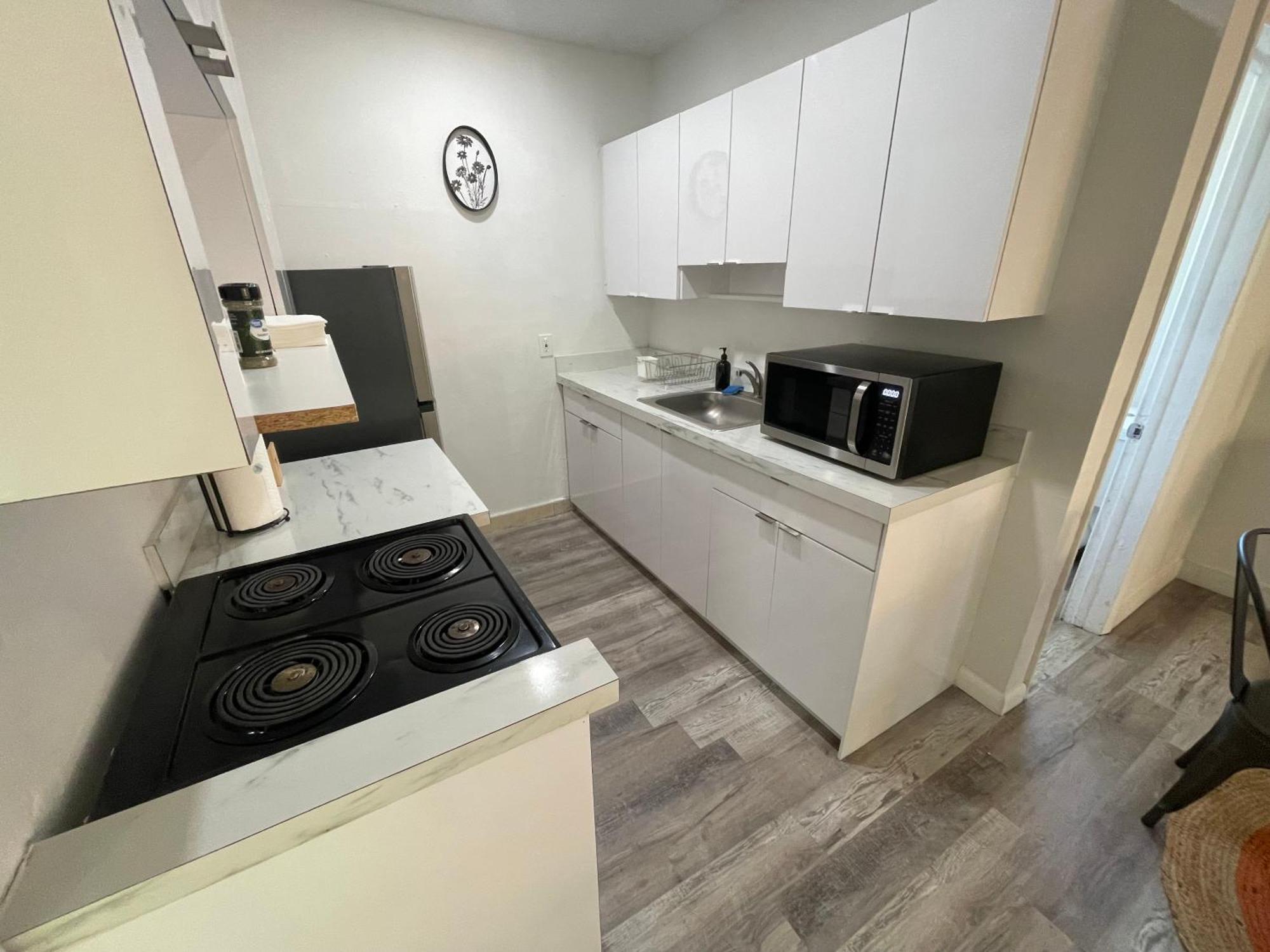 Fully Equipped Apartments With Parking Near Cocowalk Miami Zewnętrze zdjęcie