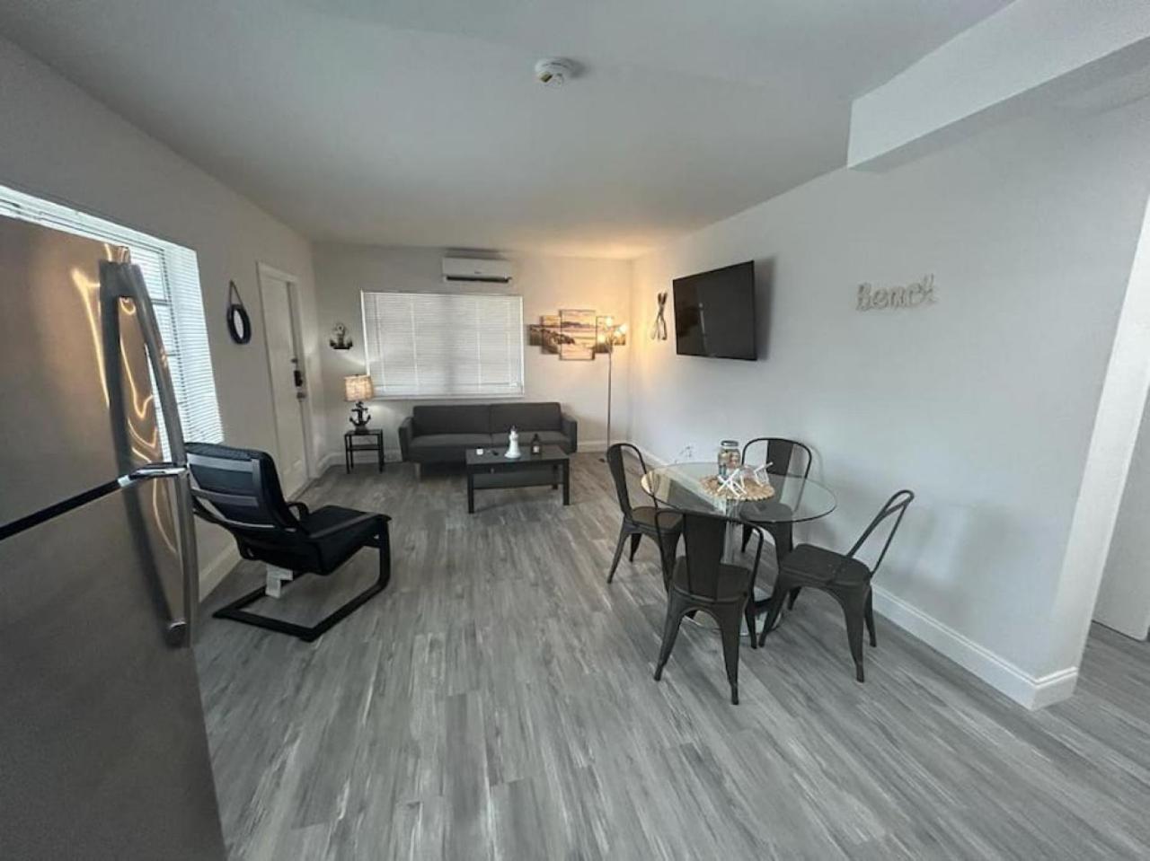 Fully Equipped Apartments With Parking Near Cocowalk Miami Zewnętrze zdjęcie